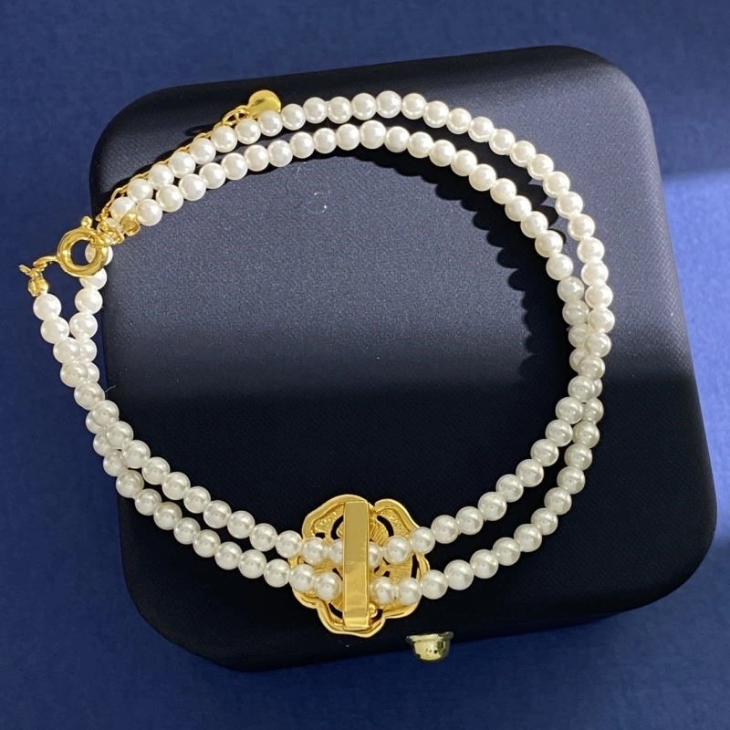 Unique Chanel Bracelets 225662