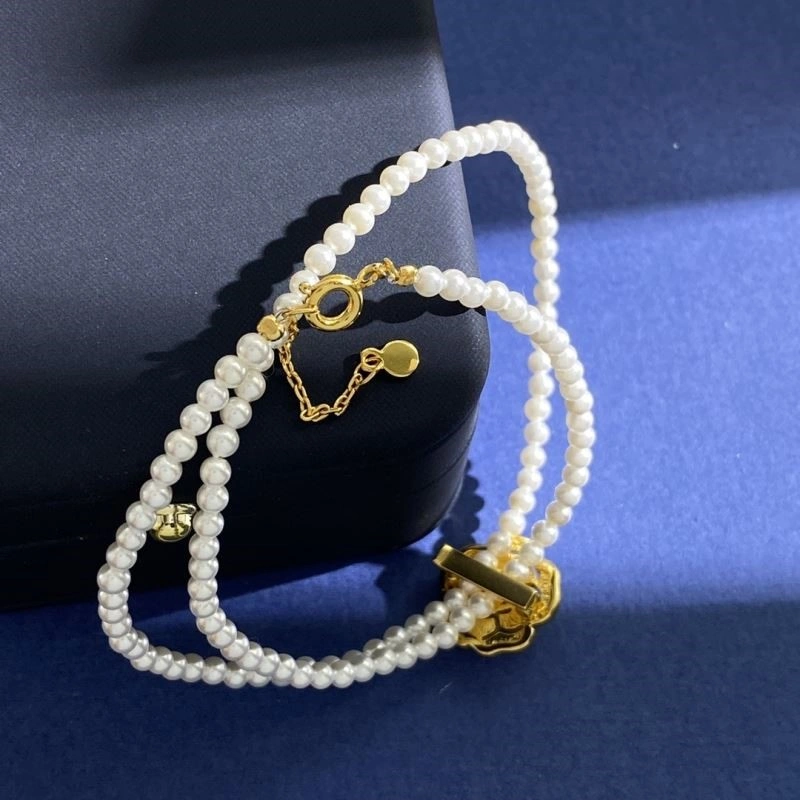 Unique Chanel Bracelets 225662