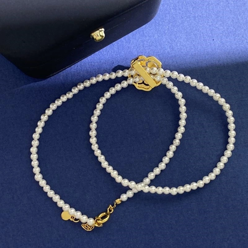 Unique Chanel Bracelets 225662