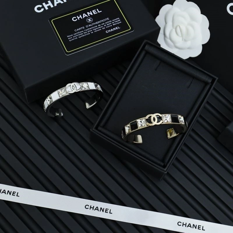 OdorResistant Chanel Bracelets 225651