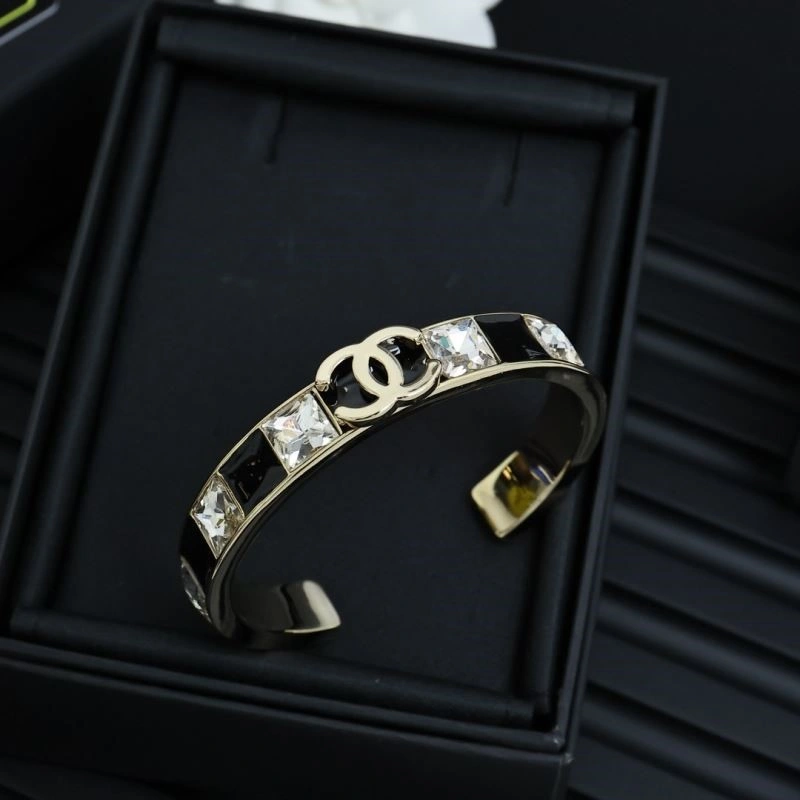 OdorResistant Chanel Bracelets 225651