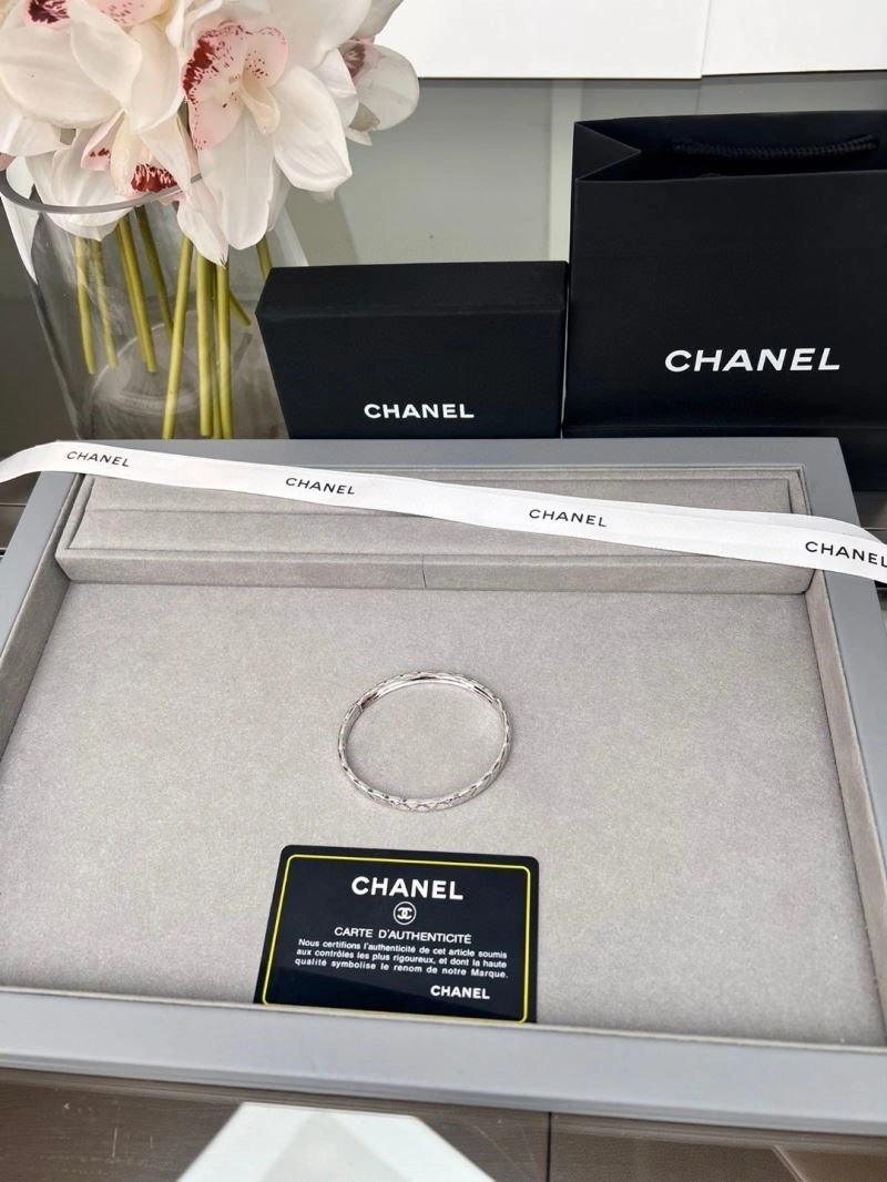 Chanel Bracelets Stylish 224500
