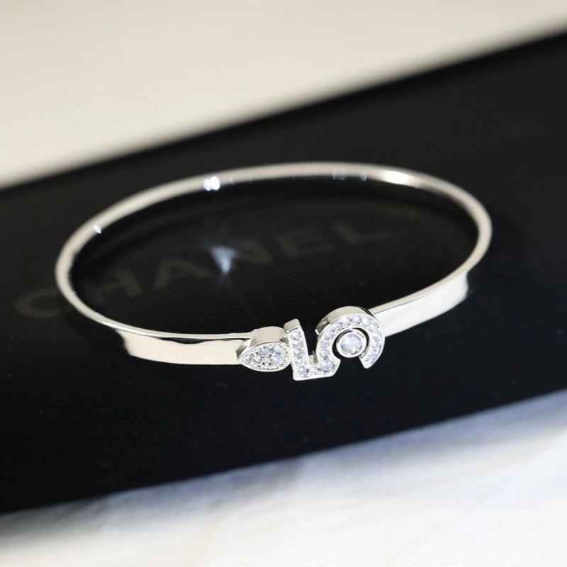 Trendy Chanel Bracelets 224495