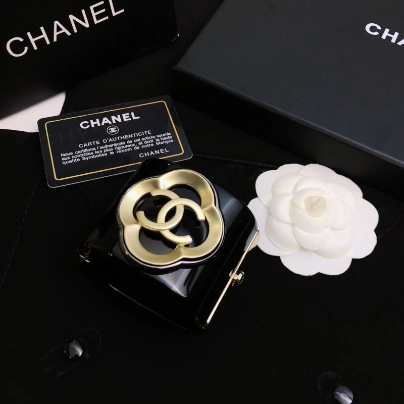 Comfortable Chanel Bracelets 224521