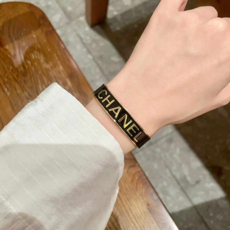 Lightweight Chanel Bracelets 224480