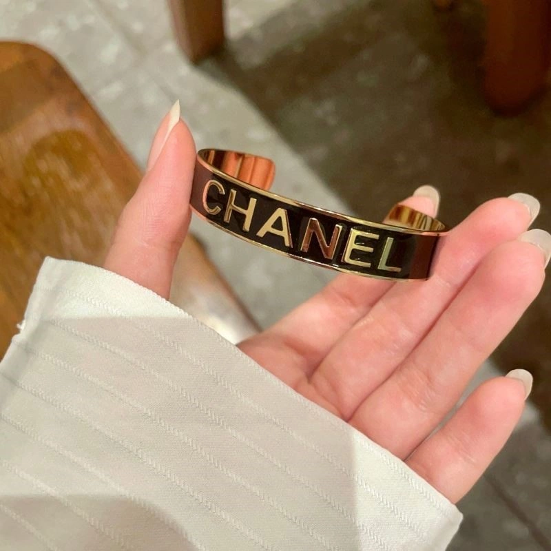 Lightweight Chanel Bracelets 224480