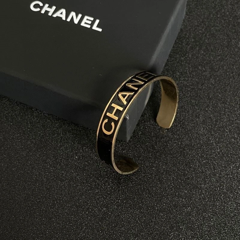 Lightweight Chanel Bracelets 224480