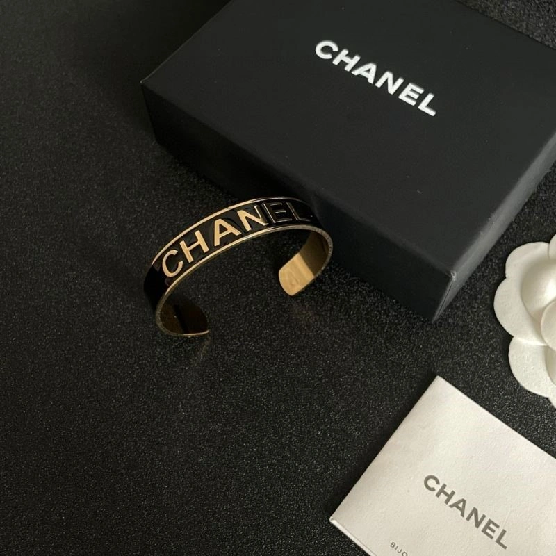 Lightweight Chanel Bracelets 224480
