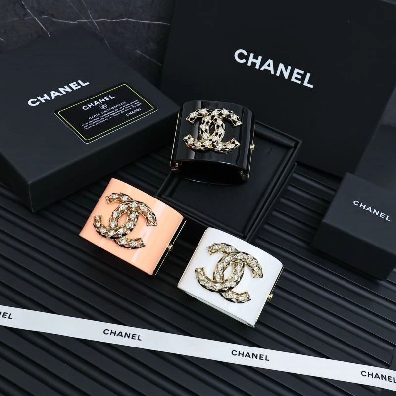 Breathable Chanel Bracelets 224524