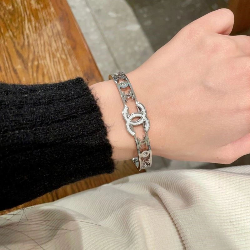 EasyMatch Chanel Bracelets 224560