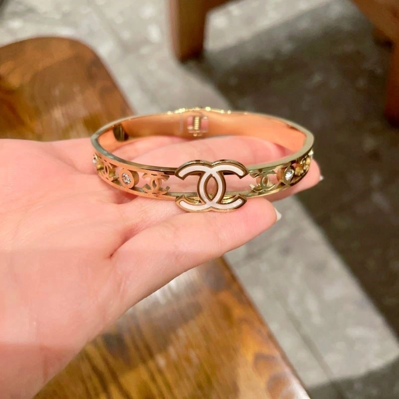 Chanel Bracelets Durable 224463