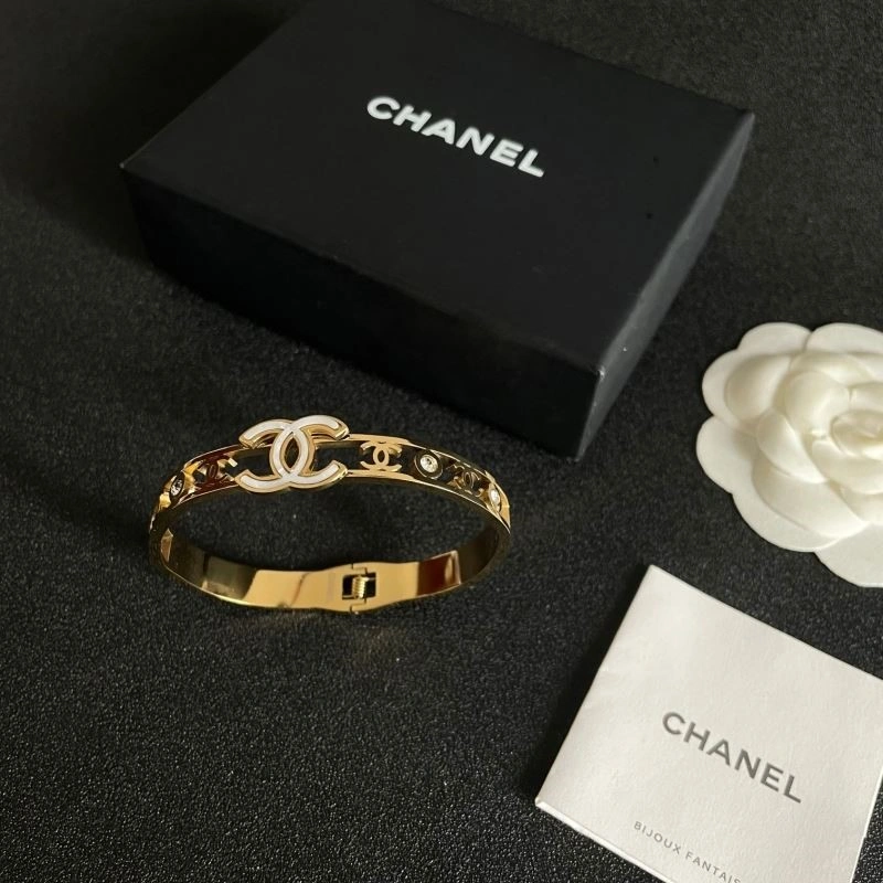 Chanel Bracelets Durable 224463