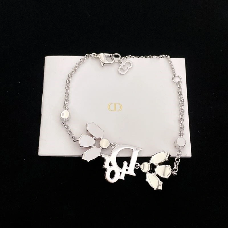 Bold Chanel Bracelets 224451