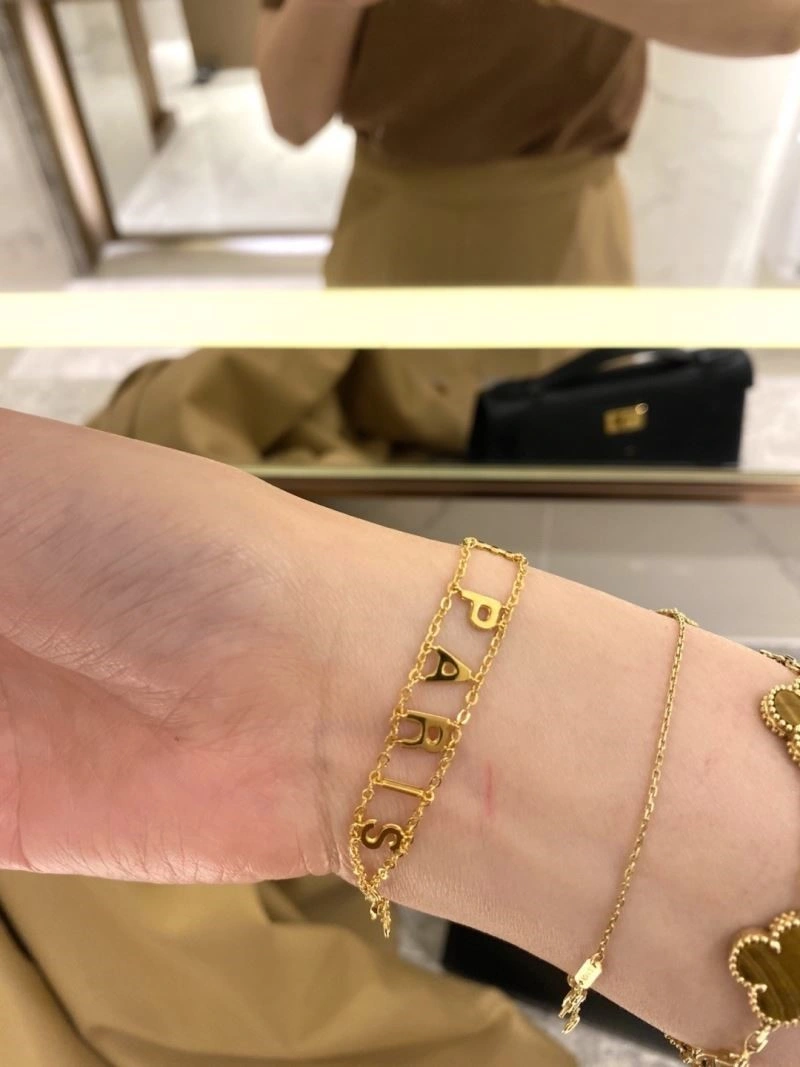 Chanel Bracelets ModernLook 223256
