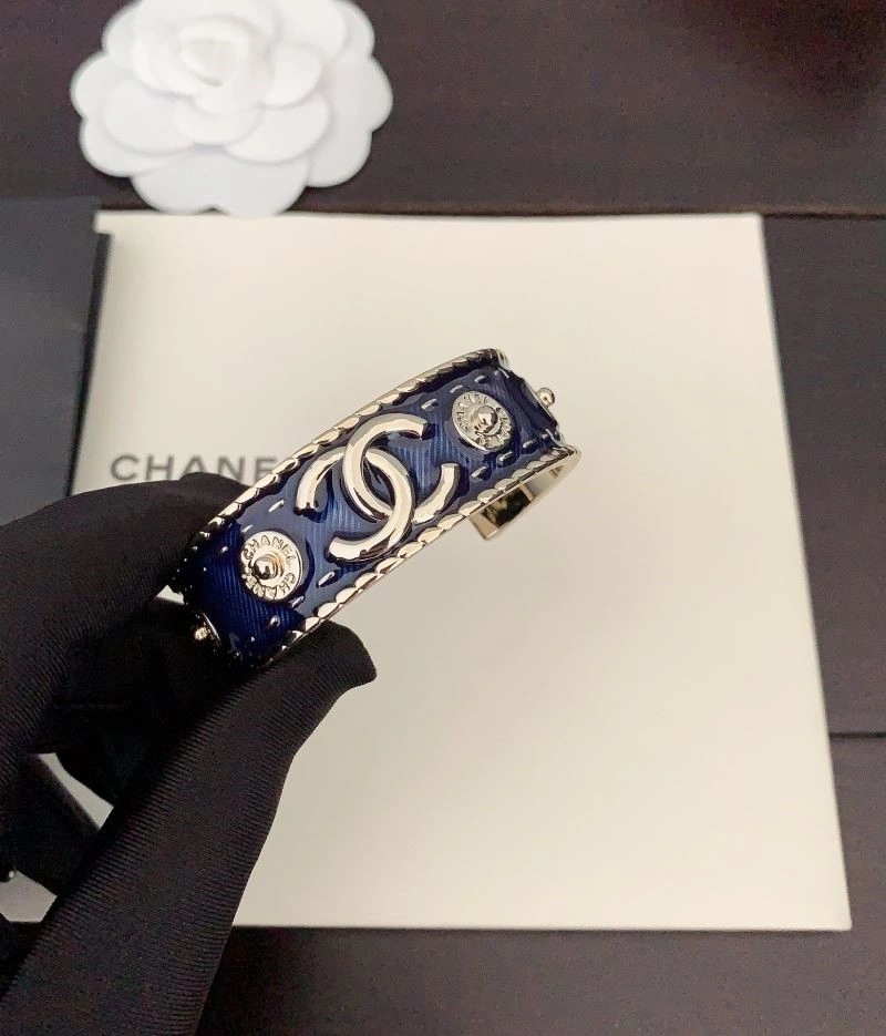 Chanel Bracelets Resilient 223255