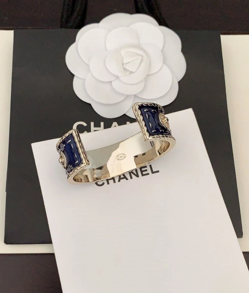 Chanel Bracelets Resilient 223255