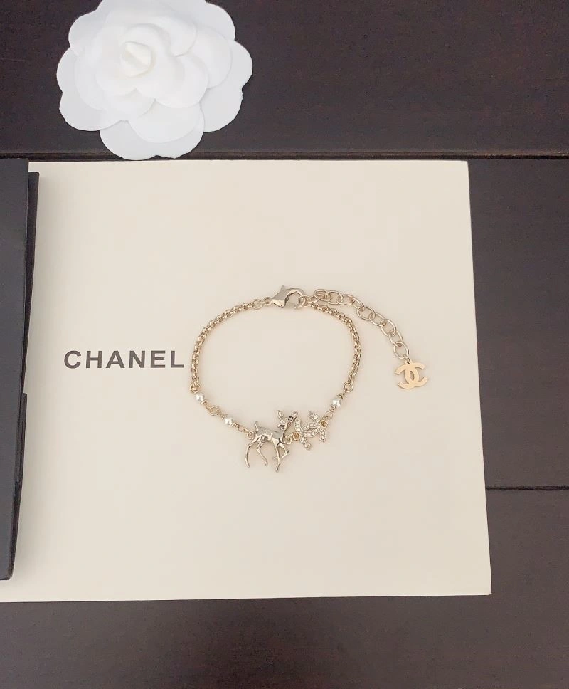 Chanel Bracelets Cozy 223245