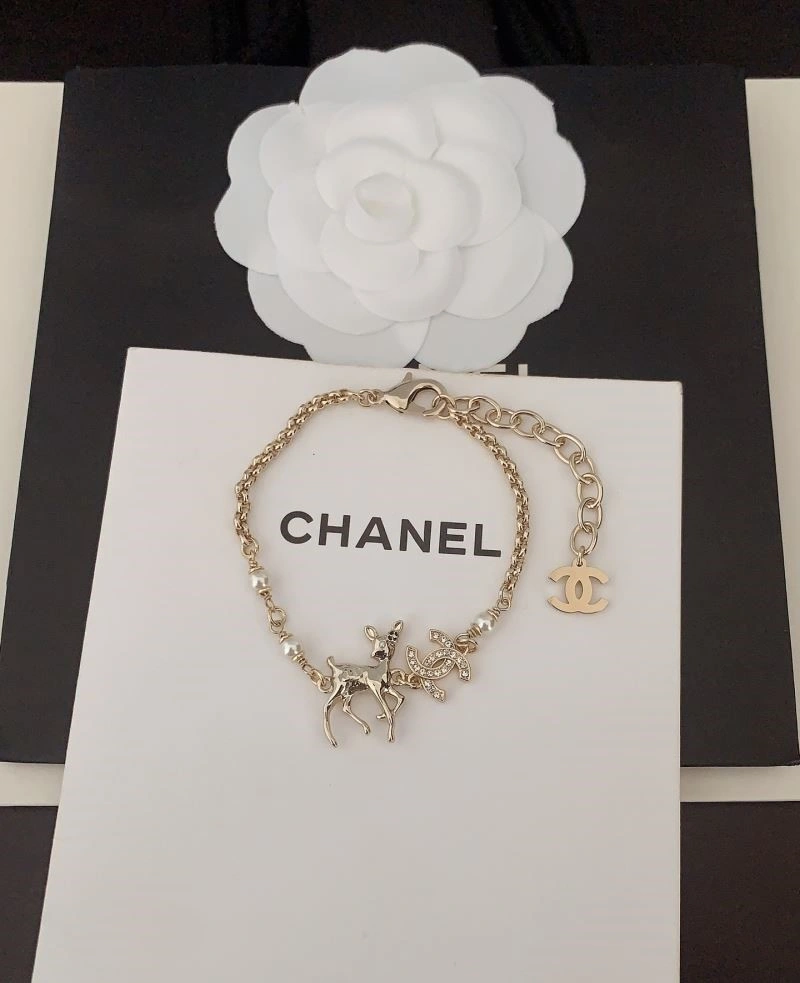 Chanel Bracelets Cozy 223245