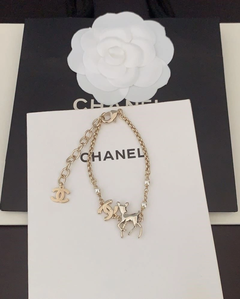 Chanel Bracelets Cozy 223245