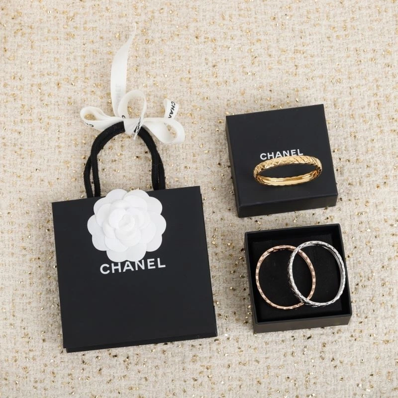 Casual Chanel Bracelets 223225