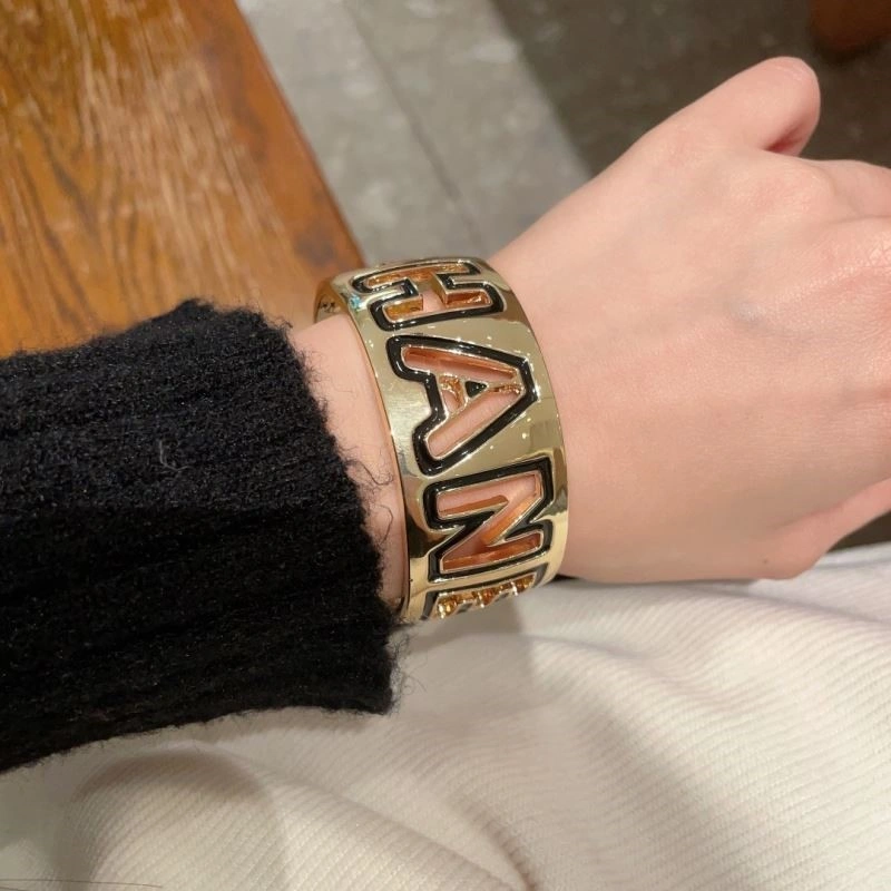 Chanel Bracelets Youthful 223279