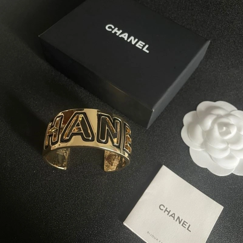 Chanel Bracelets Youthful 223279