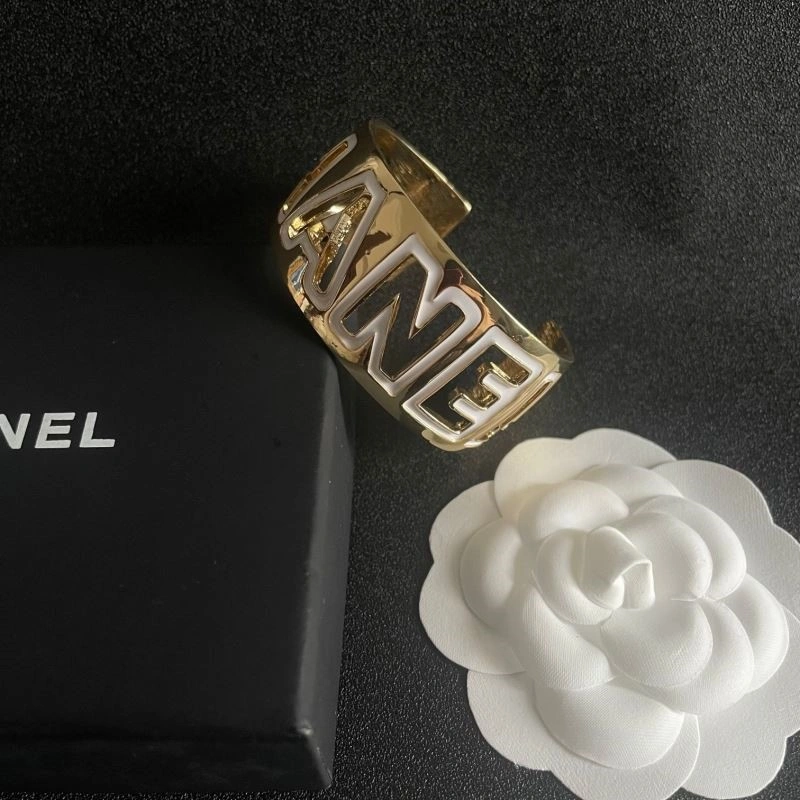 Flexible Chanel Bracelets 223212