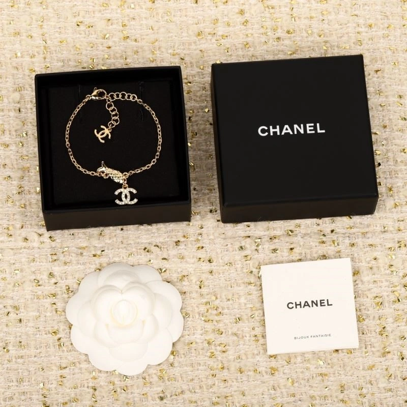 Chanel Bracelets Efficient 223329