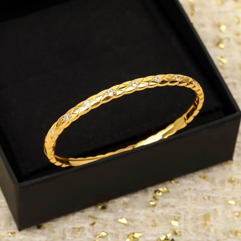 Refined Chanel Bracelets 223209