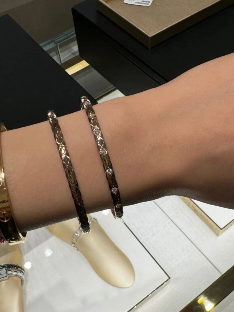 Refined Chanel Bracelets 223209