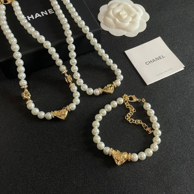 Chanel Bracelets Lightweight 223196