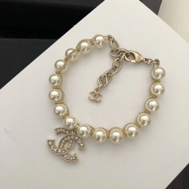 Resilient Chanel Bracelets 223198