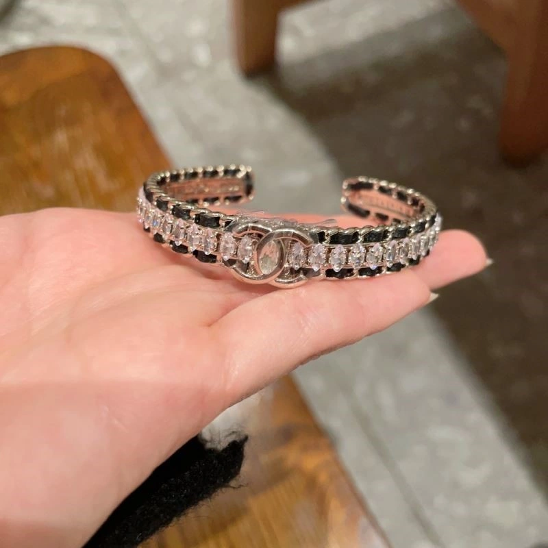 Chanel Bracelets EyeCatching 223189