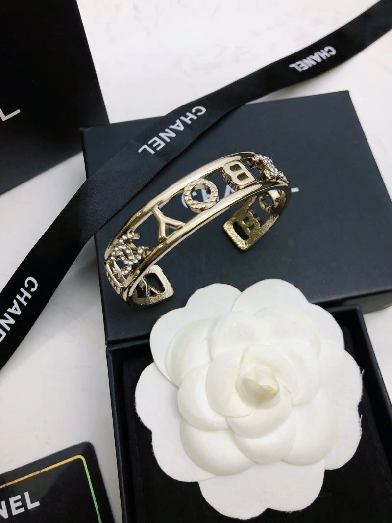 Durable Chanel Bracelets 223200
