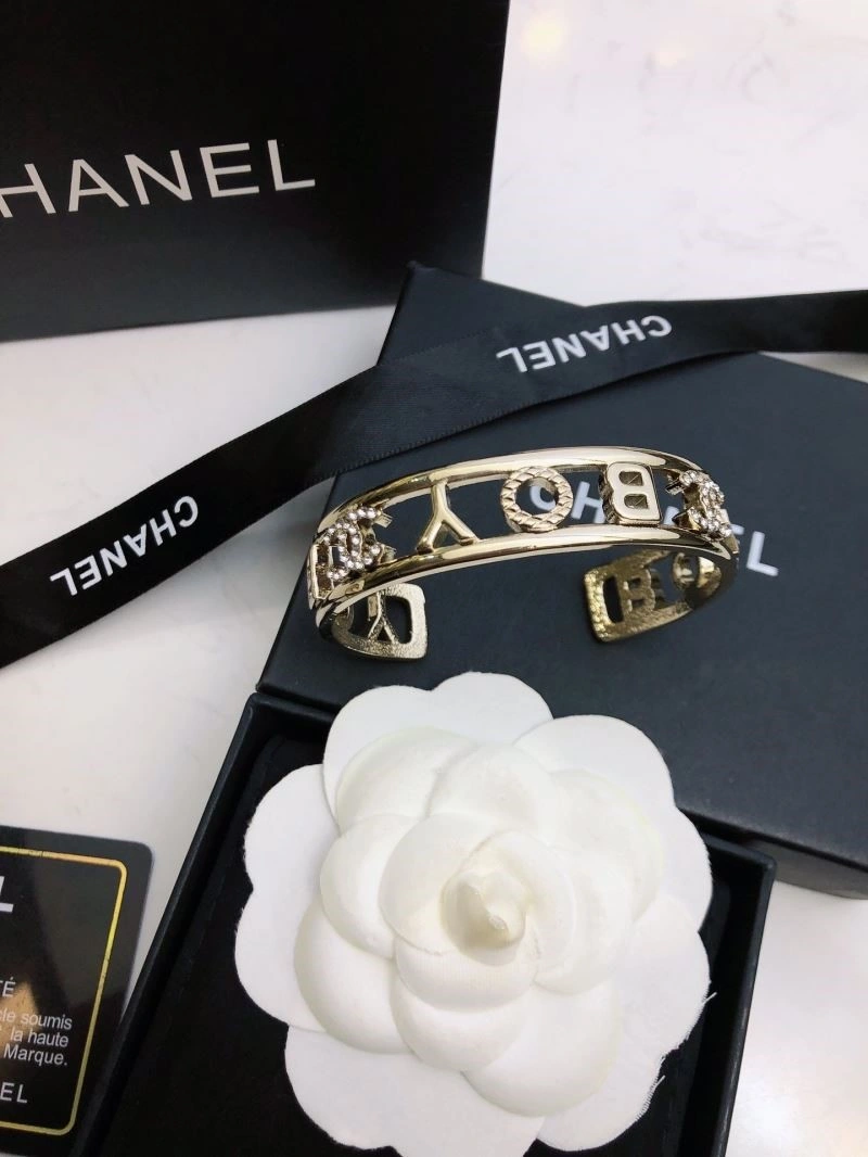Durable Chanel Bracelets 223200