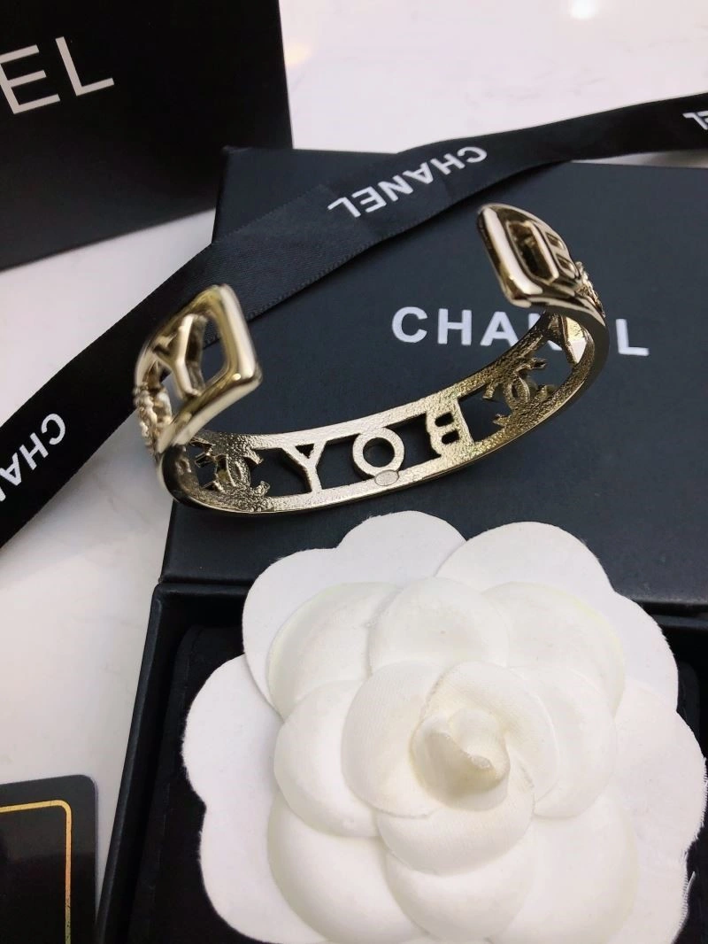 Durable Chanel Bracelets 223200