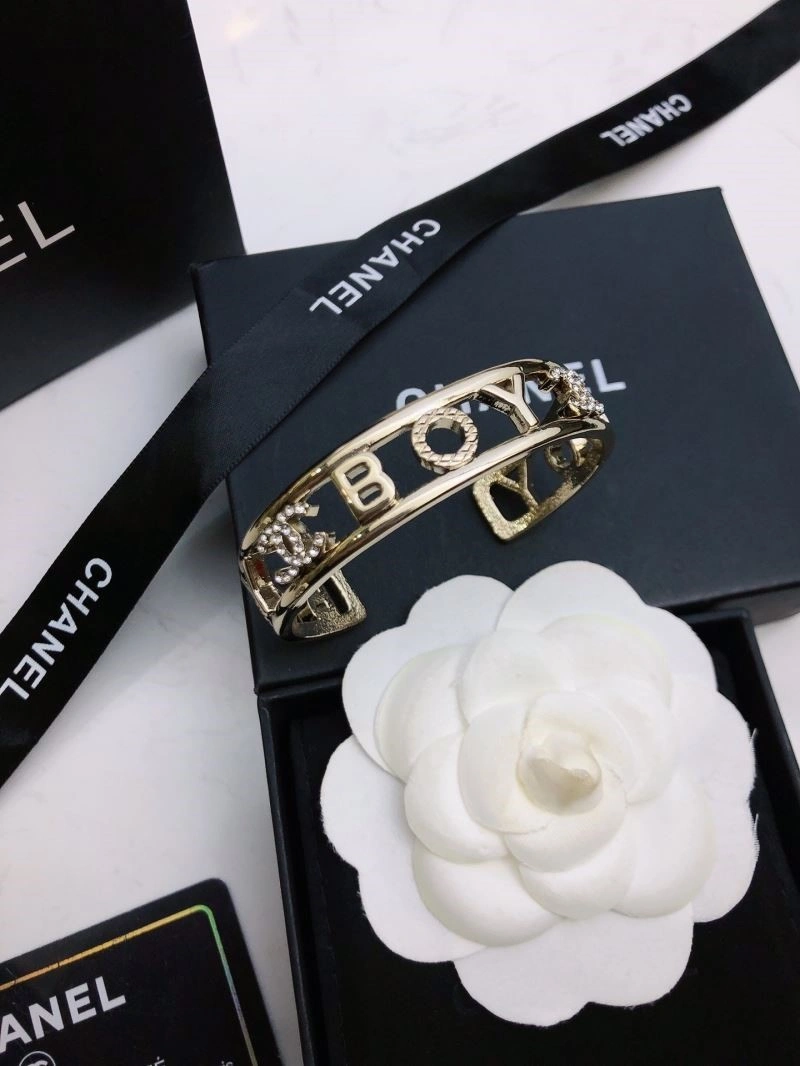 Durable Chanel Bracelets 223200