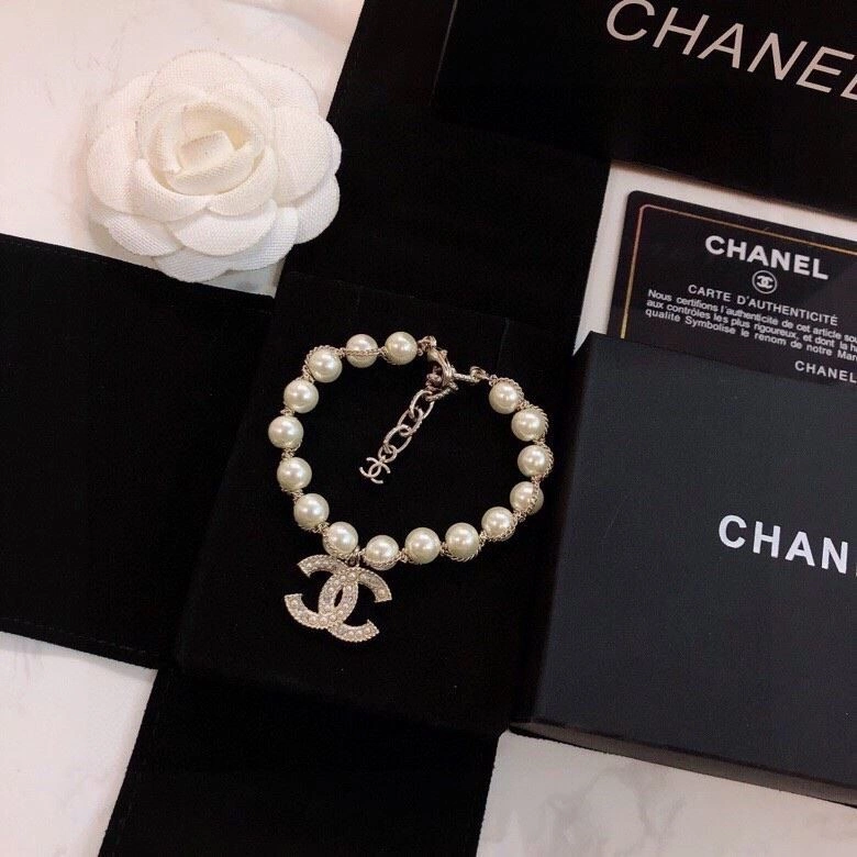 Stretchable Chanel Bracelets 222008