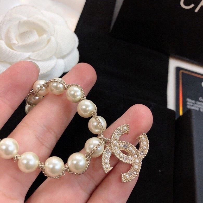 Stretchable Chanel Bracelets 222008