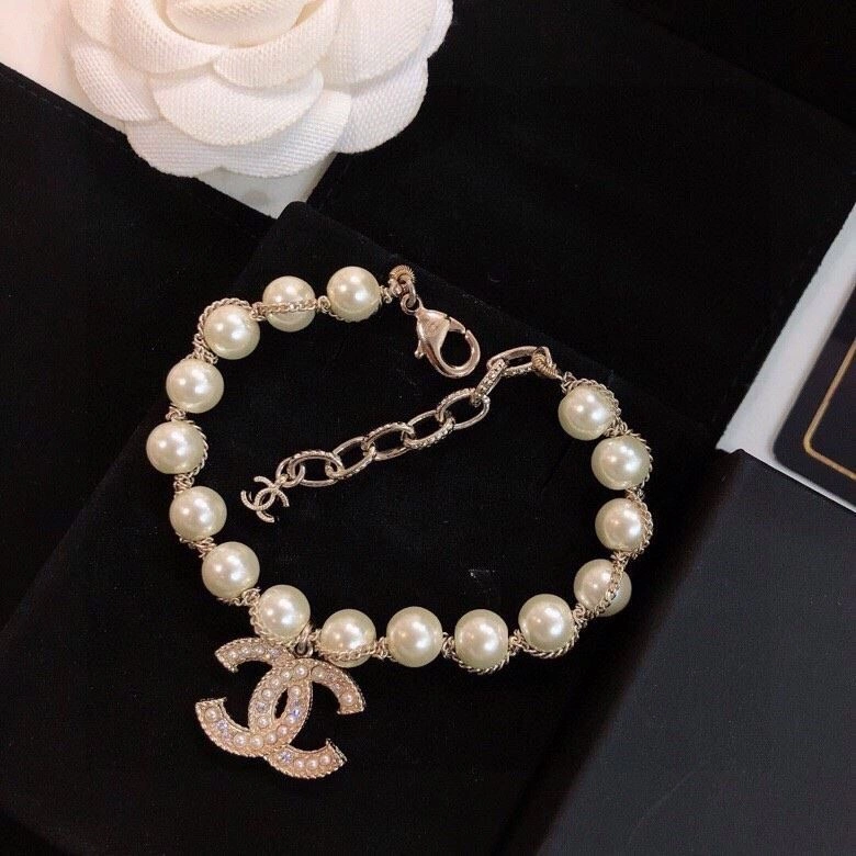 Stretchable Chanel Bracelets 222008