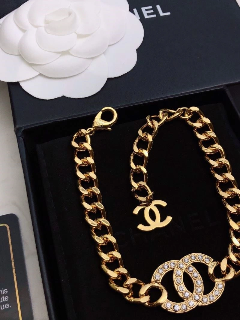 Contemporary Chanel Bracelets 222052
