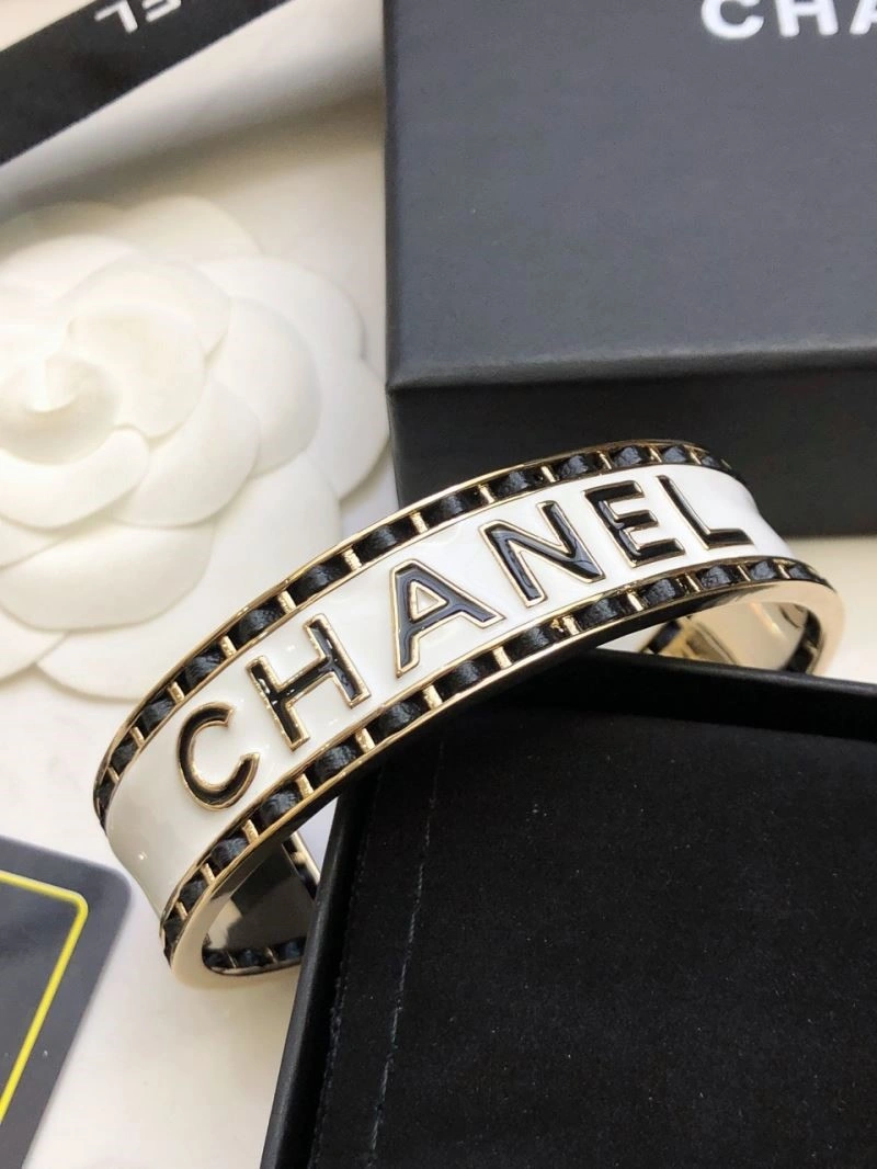 Chanel Bracelets Soft 222010