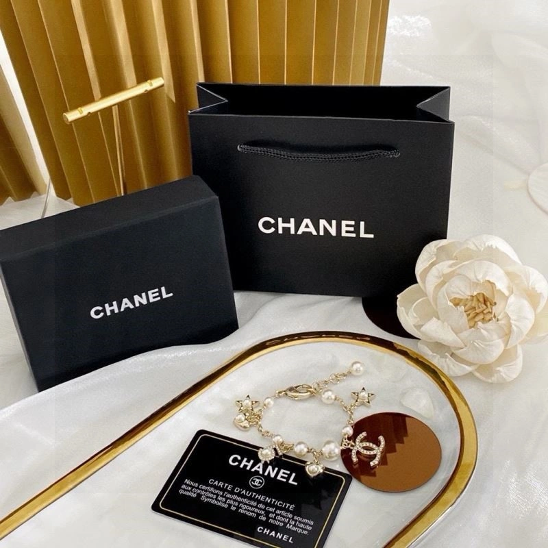 Chanel Bracelets Breathable 221986