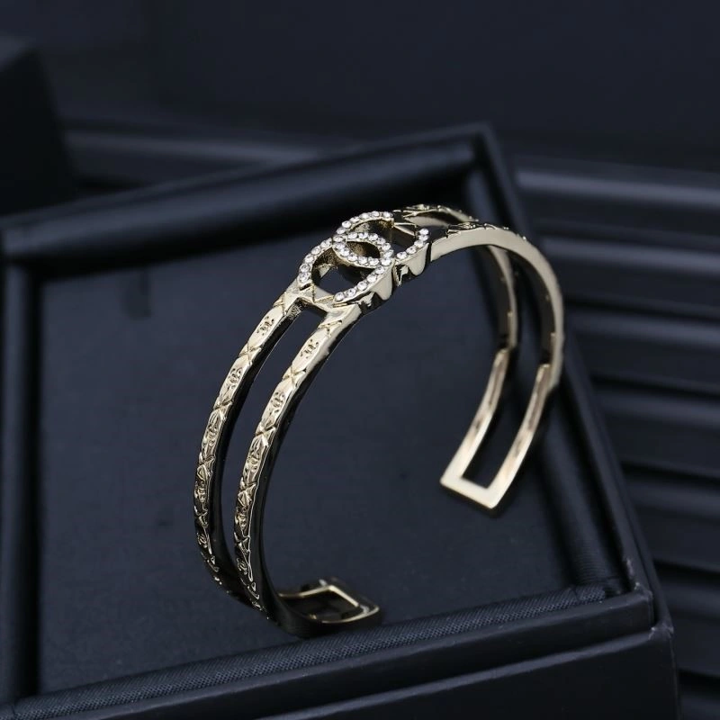 Thermal Chanel Bracelets 221979