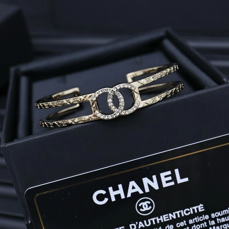 Thermal Chanel Bracelets 221979