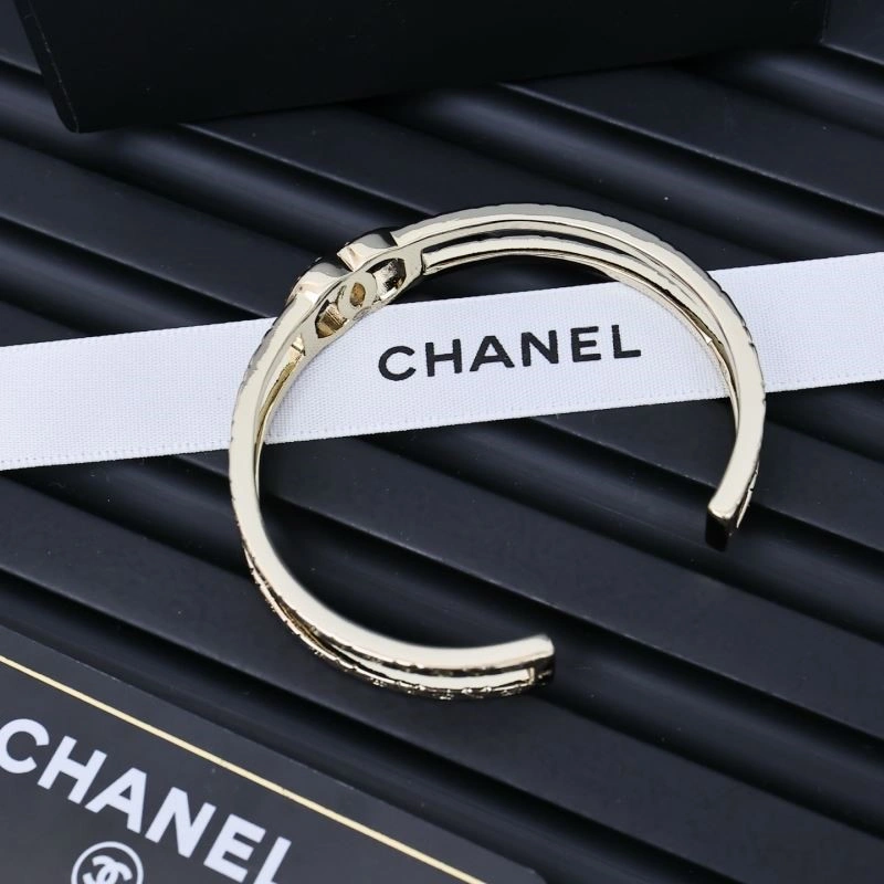 Thermal Chanel Bracelets 221979