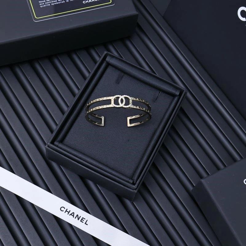 Thermal Chanel Bracelets 221979