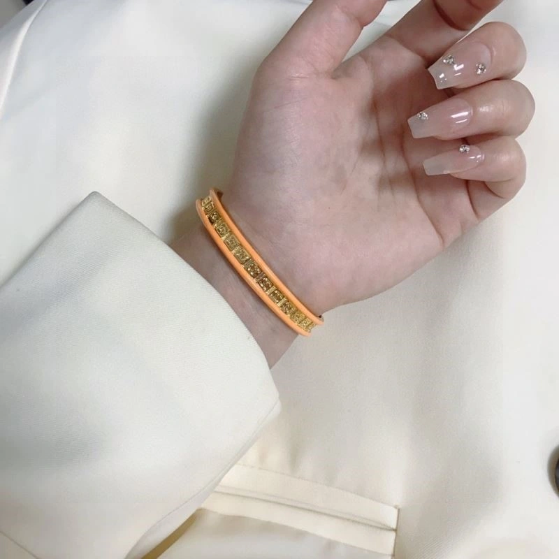 Unisex Chanel Bracelets 221976
