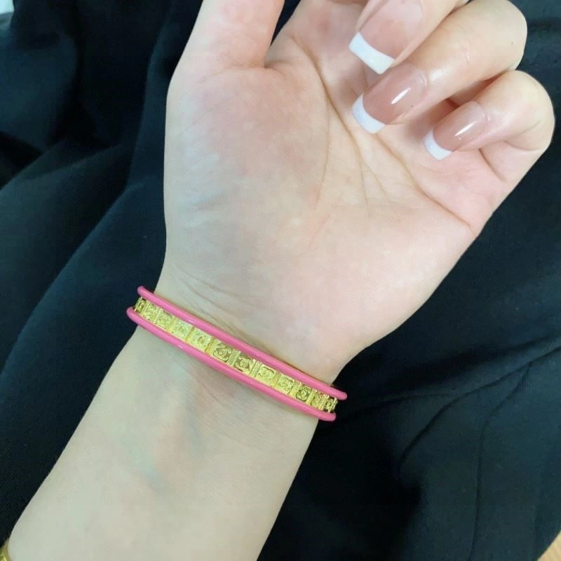 Attractive Chanel Bracelets 221984