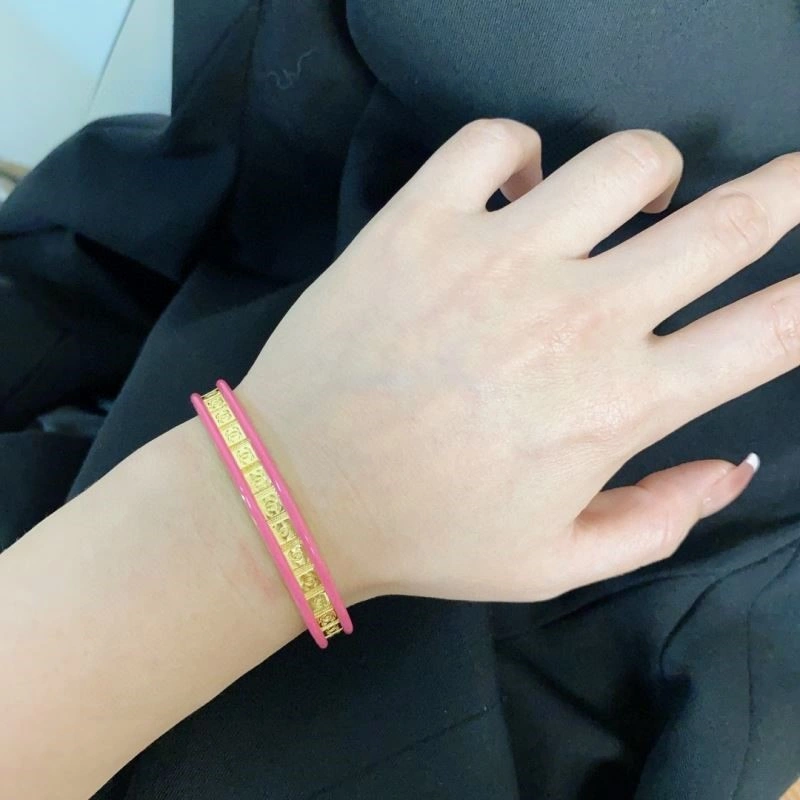 Attractive Chanel Bracelets 221984